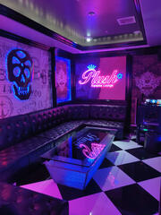 Room 4 Room 4